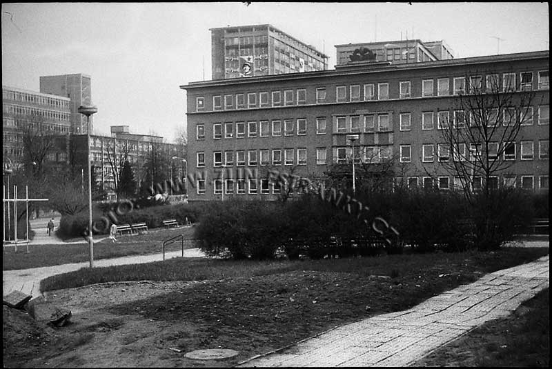 1957 - tř. Úderníků - budova ČSAD