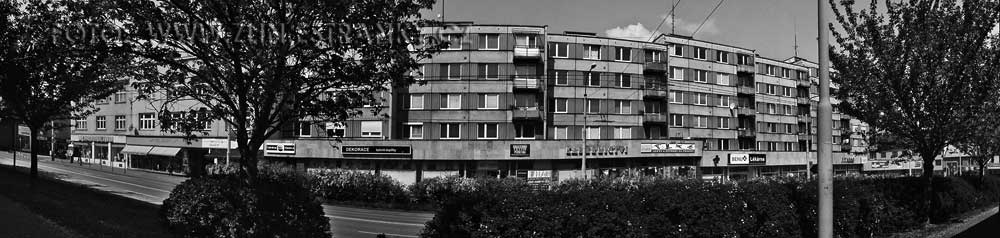 1976 - Murzinova třída - bytové domy s vestavěným občanským vybavením